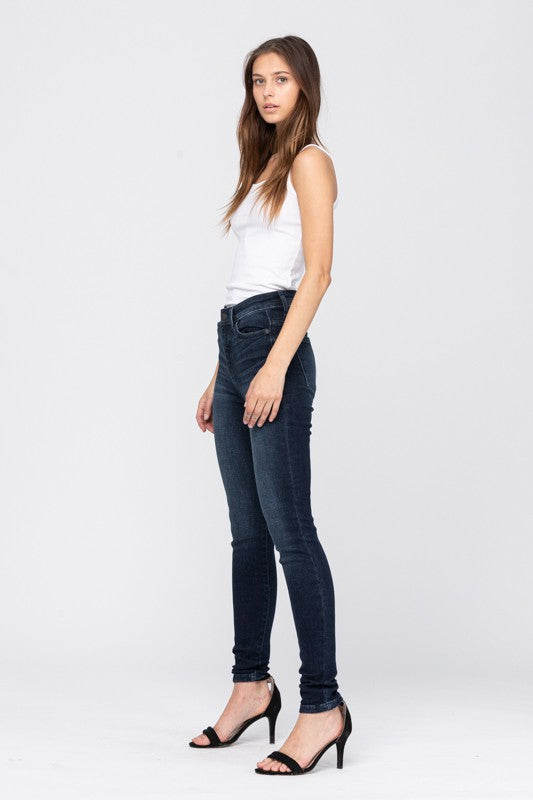 Judy Blue High Rise 29.5" Inseam Skinny Jeans