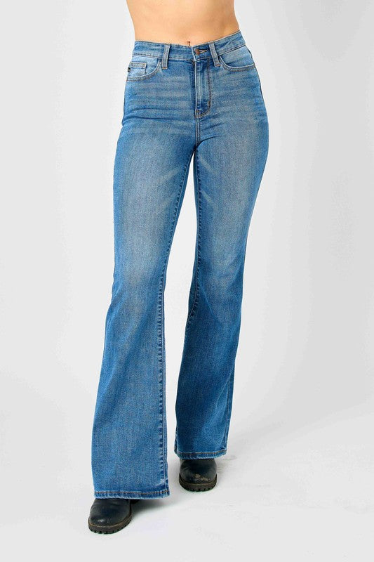 Judy Blue High Waist Classic Flare Jeans