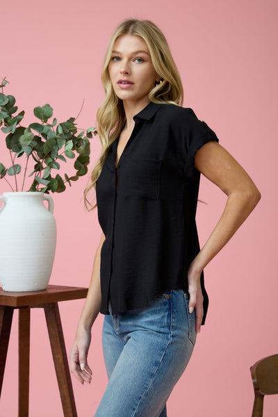 Short Sleeve Button Down Shirt in Black