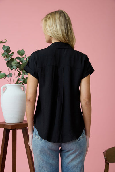 Short Sleeve Button Down Shirt in Black